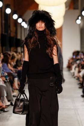 Runway during the Michael Kors Collection Fall Winter 2025 Runway Show at Terminal Warehouse on February 11, 2025 in New York City New York Etats Unis  Copyright: xAgencex xBestimagexAgencex xBestimagex