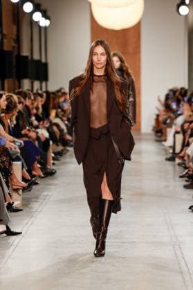 Runway during the Michael Kors Collection Fall Winter 2025 Runway Show at Terminal Warehouse on February 11, 2025 in New York City New York Etats Unis  Copyright: xAgencex xBestimagexAgencex xBestimagex