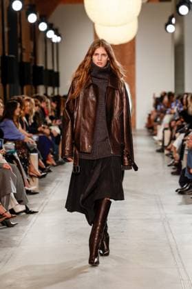 Runway during the Michael Kors Collection Fall Winter 2025 Runway Show at Terminal Warehouse on February 11, 2025 in New York City New York Etats Unis  Copyright: xAgencex xBestimagexAgencex xBestimagex