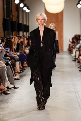 Runway during the Michael Kors Collection Fall Winter 2025 Runway Show at Terminal Warehouse on February 11, 2025 in New York City New York Etats Unis  Copyright: xAgencex xBestimagexAgencex xBestimagex