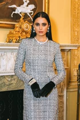 February 11, 2025, New York, New York, United States: Model at the Dennis Basso Fall Winter 2025 Presentation at The Columbus Foundation in New York. Dinara Khairova Zuma Press February 11, 2025. New York United States - ZUMAp281 20250211_zea_p281_048 Copyright: xPhotoxImagexPressx