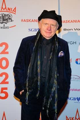 Herrmann Vaske (Laudator) bei der 17. Verleihung des ASKANIA-Award im Quatsch Comedy Club Berlin.