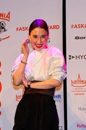Sibel Kekilli (Preisträgerin) bei der 17. Verleihung des ASKANIA-Award im Quatsch Comedy Club Berlin.