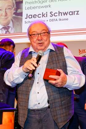 Preisträger Jacki Schwarz bei der 17. Verleihung des ASKANIA-Award im Quatsch Comedy Club Berlin.