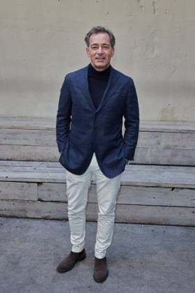 Jan Sosniok - Gaesteankunft zur Verleihung des Kurzfilmpreises BLAUE BLUME von Romance TV im Prince Charles in Berlin am 12.02.2025. Kurzfilmpreis BLAUE BLUME