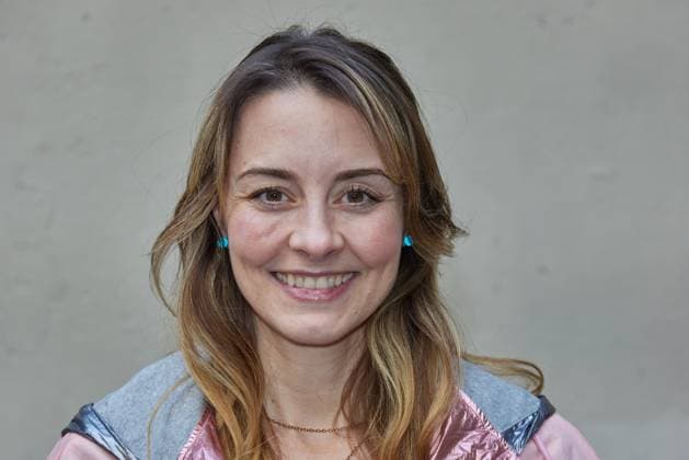 Luisa Wietzorek - Gaesteankunft zur Verleihung des Kurzfilmpreises BLAUE BLUME von Romance TV im Prince Charles in Berlin am 12.02.2025. Kurzfilmpreis BLAUE BLUME