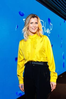 Award - Blaue Blume 2025 Valerie Niehaus bei der Verleihung BLAUE BLUME von Romance TV im Prince Charles am 12.02.2024 in Berlin. Copyright: xEventpressxKochanx