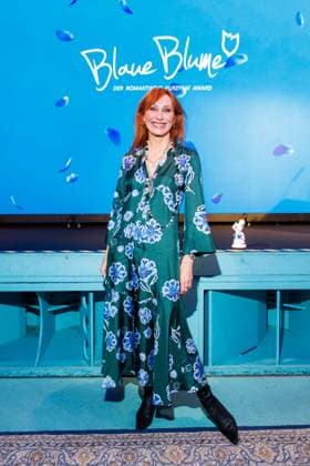 Award - Blaue Blume 2025 Andrea Sawatzki bei der Verleihung BLAUE BLUME von Romance TV im Prince Charles am 12.02.2024 in Berlin. Copyright: xEventpressxKochanx