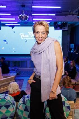 Award - Blaue Blume 2025 Annika Ernst bei der Verleihung BLAUE BLUME von Romance TV im Prince Charles am 12.02.2024 in Berlin. Copyright: xEventpressxKochanx