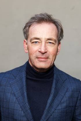 Award - Blaue Blume 2025 Jan Sosniok bei der Verleihung BLAUE BLUME von Romance TV im Prince Charles am 12.02.2024 in Berlin. Copyright: xEventpressxKochanx