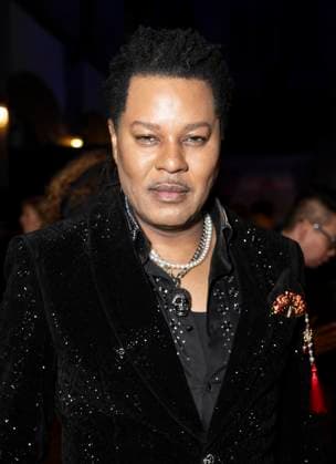 February 13, 2025, New York, New York, USA: Ty-Ron Mayes attends Zang Toi runway show during New York Fashion Week Fall Winter 2025 at Park Avenue Christian Church in New York on February 13, 2025. New York USA - ZUMAr339 20250213_znp_r339_009 Copyright: xLevxRadinx