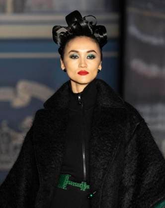 February 13, 2025, New York, New York, USA: Model walks runway for Zang Toi runway show during New York Fashion Week Fall Winter 2025 at Park Avenue Christian Church in New York on February 13, 2025. Zang Toi design for House of Toi includes dresses, shoes, accessories like bags, costume jewelry, belts and etc. New York USA - ZUMAr339 20250213_znp_r339_041 Copyright: xLevxRadinx