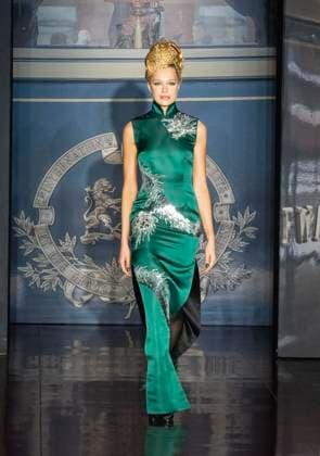 February 13, 2025, New York, New York, USA: Model walks runway for Zang Toi runway show during New York Fashion Week Fall Winter 2025 at Park Avenue Christian Church in New York on February 13, 2025. Zang Toi design for House of Toi includes dresses, shoes, accessories like bags, costume jewelry, belts and etc. New York USA - ZUMAr339 20250213_znp_r339_089 Copyright: xLevxRadinx