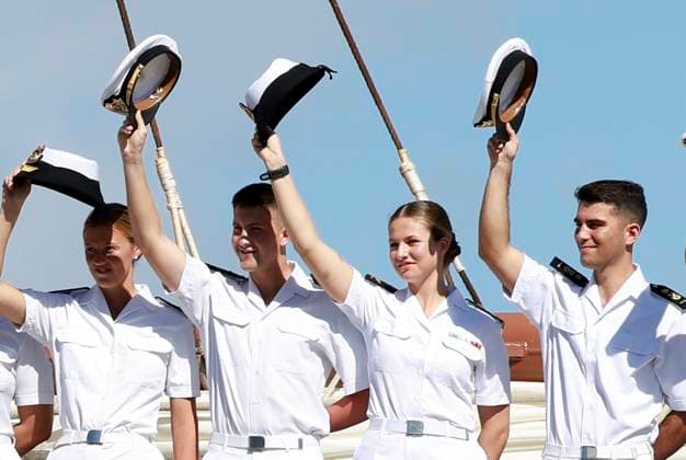Bilder des Jahres 2025, Entertainment 02 Februar Entertainment Themen der Woche KW07 Entertainment Bilder des Tages 14-02-2025 Crown Princess Leonor arrives on board of Juan Sebastian de Elcano at Salvador de Bahia in Salvador de Bahia, Brazil. Â  Copyright: xPPEx