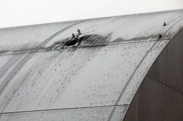 Bilder des Jahres 2025, News 02 Februar News Themen der Woche KW07 News Bilder des Tages KYIV REGION, UKRAINE - FEBRUARY 14, 2025 - Rescuers work at the place where a Russian attack drone with an explosive warhead hit the New Safe Confinement at the Chornobyl Nuclear Power Plant on Friday night, January 14, Kyiv region, northern Ukraine. The structure put in place in 2016 protects the remains of Reactor 4 destroyed during the 1986 Chornobyl disaster. (Photo by Volodymyr Tarasov Ukrinform) Russian drone hits Chornobyl shelter  Copyright: xTARASOVx