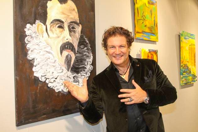 Francis Fulton - Smith der britisch deutsche Schauspieler ist auch als Kuenstler und Maler aktiv und stellt seine Bilder Werke in der UdoLindenberg & more Galerie aus Eroeffung am Freitag 06.12.2019 in der Europa Passage in Hamburg HH Deutschland *** Francis Fulton Smith the British German Actors is also as Artists and Painter active and provides its pictures Works in the UdoLindenberg More Gallery from Opening on Friday 06 12 2019 in the Europe Passage in Hamburg HH Germany