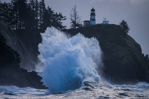 King Tides on the Pacific Coast Astoria, Oregon, United States CR_RISE250216-1649721-01