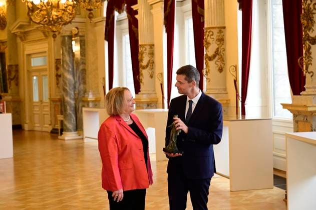 Sabine Leutheusser-Schnarrenberger und Marko Bosnjak bei der Verleihung des Friedenspreis Dresden 2025 - International Peace Prize an den Europäischen Gerichtshof für Menschenrechte (EGMR) in der Semperoper. Dresden, 16.02.2025 Sachsen Germany Copyright: xMatthiasxWehnertx