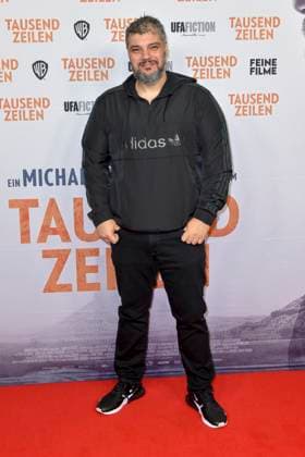Imad Mardnli zu Gast auf dem roten Teppich bei der Berlin Premiere des Kino Films Tausend Zeilen im Zoo-Palast am Donnerstag 22.September 2022 in Berlin Berlin Deutschland