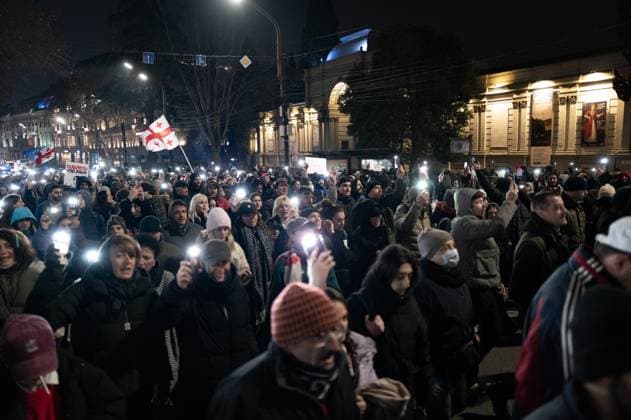 News Themen der Woche KW08 News Bilder des Tages 83rd Day Of Continuous Protests In Tbilisi On February 18, 2025, in Tbilisi, Georgia, thousands of demonstrators block Rustaveli Avenue on the 83rd consecutive day of protests. The action also marks the celebration of oligarch Ivanishvili s 69th birthday and calls for the release of political prisoners and new elections, in response to the Georgian government s postponement of European Union accession talks until 2028. Tbilisi Georgia  Copyright: xJeromexGillesx originalFilename: chobeaux-georgiap250218_npkXq.jpg