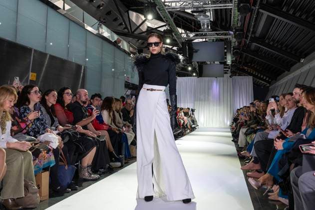 February 19, 2025, Madrid, Madrid, Spain: Model walks the runway at the RAFAEL URQUIZAR fashion show Ã¢â‚¬oeVANGUARDÃ¢â‚¬Â during the Mercedes Benz Fashion Week Madrid at Movistar Arena on February 19, 2025 in Madrid, Spain. Madrid Spain - ZUMAc312 1059031868st Copyright: xOscarxManuelxSanchezx