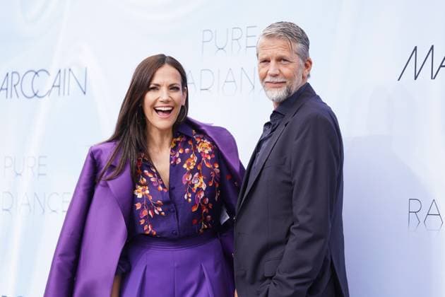Bettina Zimmermann, Kai Wiesinger bei der Fashion Show von Marc Cain am 02. Juli 2024 vorm Neuen Palais im Park Sanssouci in Potsdam. Brandenbug Deutschland *** Bettina Carpenter, Kai Wiesinger at the Fashion Show from Marc Cain on 02 July 2024 vorm New Palais at Park Sanssouci in Potsdam Brandenbug Germany