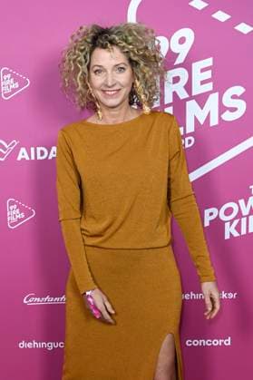 Aline von Drateln beim 99Fire Films Award während der Berlinale 2025 in der Astor Film Lounge. Berlin, 19.02.2025