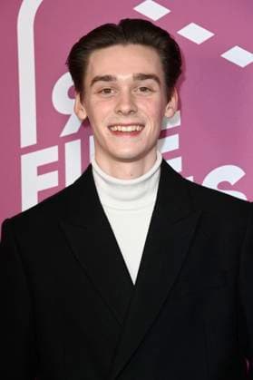 Mike Leon Lichtenberg beim 99Fire Films Award während der Berlinale 2025 in der Astor Film Lounge. Berlin, 19.02.2025