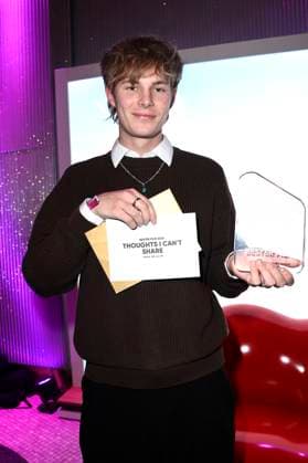 Daimon-Tay Bork beim 99Fire Films Award während der Berlinale 2025 in der Astor Film Lounge. Berlin, 19.02.2025