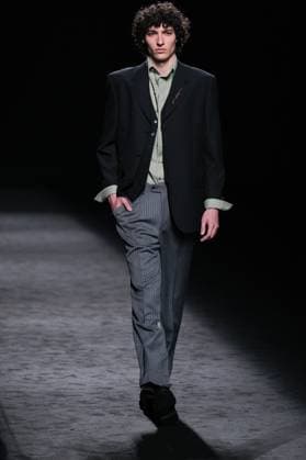 Baro Lucas during Fashion Week A model walks the runway wearing a design by Baro Lucas during Mercedes-Benz Fashion Week de Madrid in IFERMA, 20 February 2025 Spain Featuring: A model walks the runway wearing a design by Baro Lucas during Mercedes-Benz Fashion Week de Madrid in IFERMA, 20 February 2025 Spain Where: Madrid, Spain When: 20 Feb 2025 Credit: Oscar Gonzalez WENN Madrid Spain Copyright: xOscarxGonzalez WENNx wenn40262030 OFA ZOJx wenn40262030