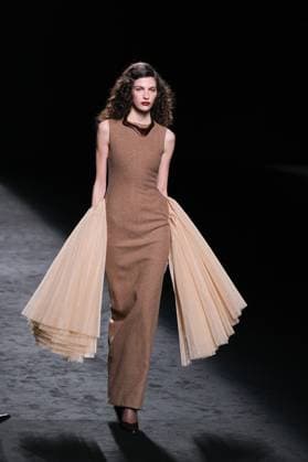 Baro Lucas during Fashion Week A model walks the runway wearing a design by Baro Lucas during Mercedes-Benz Fashion Week de Madrid in IFERMA, 20 February 2025 Spain Featuring: A model walks the runway wearing a design by Baro Lucas during Mercedes-Benz Fashion Week de Madrid in IFERMA, 20 February 2025 Spain Where: Madrid, Spain When: 20 Feb 2025 Credit: Oscar Gonzalez WENN Madrid Spain Copyright: xOscarxGonzalez WENNx wenn40262022 OFA ZOJx wenn40262022