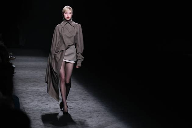 Baro Lucas during Fashion Week A model walks the runway wearing a design by Baro Lucas during Mercedes-Benz Fashion Week de Madrid in IFERMA, 20 February 2025 Spain Featuring: A model walks the runway wearing a design by Baro Lucas during Mercedes-Benz Fashion Week de Madrid in IFERMA, 20 February 2025 Spain Where: Madrid, Spain When: 20 Feb 2025 Credit: Oscar Gonzalez WENN Madrid Spain Copyright: xOscarxGonzalez WENNx wenn40262008 OFA ZOJx wenn40262008