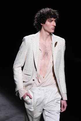 Baro Lucas during Fashion Week A model walks the runway wearing a design by Baro Lucas during Mercedes-Benz Fashion Week de Madrid in IFERMA, 20 February 2025 Spain Featuring: A model walks the runway wearing a design by Baro Lucas during Mercedes-Benz Fashion Week de Madrid in IFERMA, 20 February 2025 Spain Where: Madrid, Spain When: 20 Feb 2025 Credit: Oscar Gonzalez WENN Madrid Spain Copyright: xOscarxGonzalez WENNx wenn40262005 OFA ZOJx wenn40262005