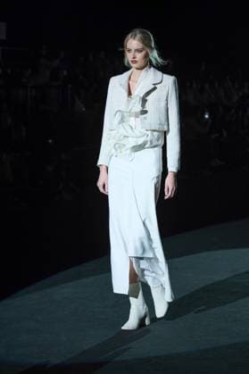 Menchen Tomas Fashion Week A model walks the runway wearing a design by Menchen Tomas during Mercedes-Benz Fashion Week de Madrid in IFERMA, 20 February 2025 Spain Featuring: A model walks the runway wearing a design by Menchen Tomas during Mercedes-Benz Fashion Week de Madrid in IFERMA, 20 February 2025 Spain Where: Madrid, Spain When: 20 Feb 2025 Credit: Oscar Gonzalez WENN Madrid Spain Copyright: xOscarxGonzalez WENNx wenn40263111 OFA ZOJx wenn40263111