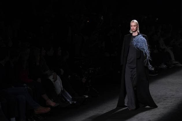 Mans Fashion Week in Madrid A model walks the runway wearing a design by Mans during Mercedes-Benz Fashion Week de Madrid in IFERMA, 20 February 2025 Spain Featuring: A model walks the runway wearing a design by Mans during Mercedes-Benz Fashion Week de Madrid in IFERMA, 20 February 2025 Spain Where: Madrid, Spain When: 20 Feb 2025 Credit: Oscar Gonzalez WENN Madrid Spain Copyright: xOscarxGonzalez WENNx wenn40262708 OFA ZOJx wenn40262708