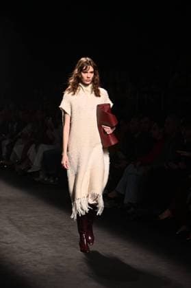 A model wears at collection runway a creation from Simorra during Pasarela Cibeles Mercedes-Benz Fashion Week Madrid 2025 in Madrid, on Friday ,21 February 2025 Cordon Press 