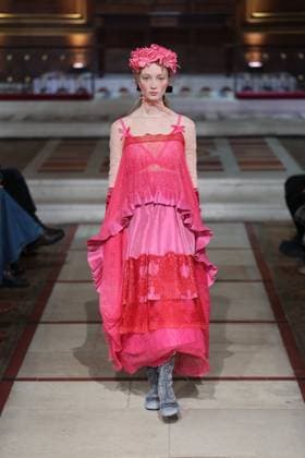 . 21 02 2025. London, United Kingdom. Bora Aksu show for Autumn Winter 2025 at London Fashion Week.  xStephenxLockx xi-Imagesx IIM-25753-0004
