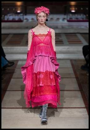 . 21 02 2025. London, United Kingdom. Bora Aksu show for Autumn Winter 2025 at London Fashion Week.  xStephenxLockx xi-Imagesx IIM-25753-0030