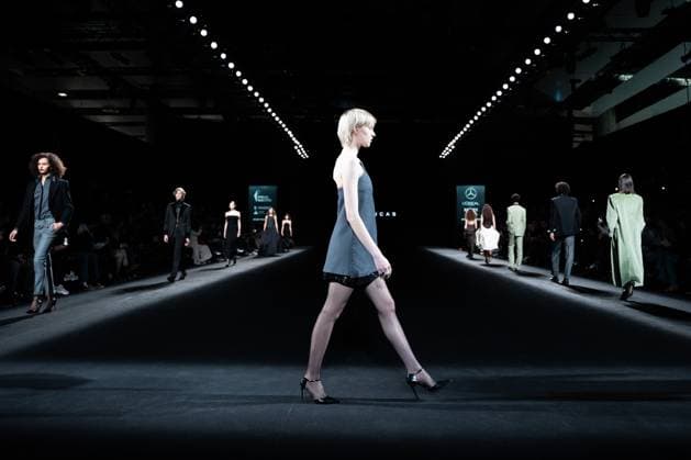 Entertainment Bilder des Tages Fashion designer Baro Lucas, originally from Valladolid, presents his new collection at Madrid Fashion Week 2025, the most important fashion event in Spain. At IFEMA, Madrid, February 20, 2025. (2025022017)