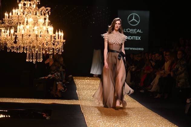 A model wears at collection runway a creation from Isabel Sanchis during Pasarela Cibeles Mercedes-Benz Fashion Week Madrid 2025 in Madrid, on Friday ,21 February 2025. Cordon Press 