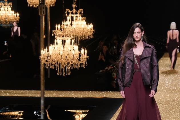 Isabel Sanchis Fashion Week Isabel Sanchis during Mercedes-Benz Fashion Week de Madrid in IFERMA, 21 February 2025 Spain Featuring: A model walks the runway wearing a design by Isabel Sanchis during Mercedes-Benz Fashion Week de Madrid in IFERMA, 21 February 2025 Spain Where: Madrid, Spain When: 21 Feb 2025 Credit: Oscar Gonzalez WENN Madrid Spain Copyright: xOscarxGonzalez WENNx wenn40264417 OFA ZOJx wenn40264417
