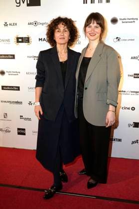 Marie-Lou Sellem und Berit Hille bei der 12. Verleihung der DAfFNE-Auszeichnung 2025 im Babylon. Berlin, 21.02.2025