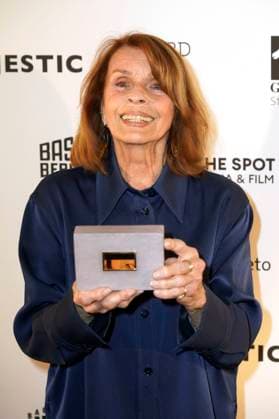 Senta Berger bei der 12. Verleihung der DAfFNE-Auszeichnung 2025 im Babylon. Berlin, 21.02.2025
