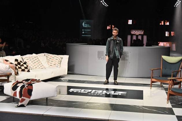 A model wears at collection runway a creation from Erroz during Pasarela Cibeles Mercedes-Benz Fashion Week Madrid 2025 in Madrid, on Friday ,21 February 2025 Cordon Press 