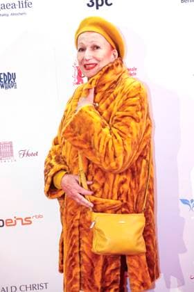 Zazie de Paris bei der Verleihung des 39. Teddy Award 2025 im Rahmen der Berlinale 2025 75. Internationale Filmfestspiele Berlin in der Volksbuehne. Berlin, 21.02.2025