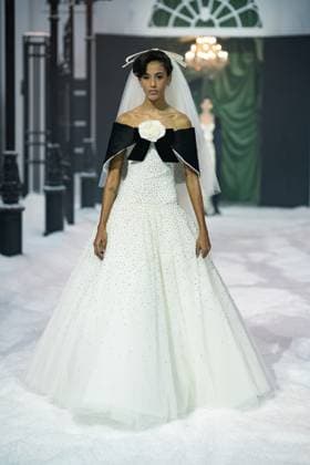 Richard Quinn - Runway - LFW February 2025 LONDON, ENGLAND - 21 FEBRUARY : Model during the Richard Quinn show during London Fashion Week February 2025 at The Lindley Hall on 21 February 2025 in London, England., Credit:Lounis Tiar Avalon United Kingdom, London  Copyright: xLounisxTiarx xAvalonx 0967210589