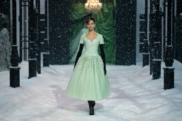 Richard Quinn - Runway - LFW February 2025 LONDON, ENGLAND - 21 FEBRUARY : Model during the Richard Quinn show during London Fashion Week February 2025 at The Lindley Hall on 21 February 2025 in London, England., Credit:Lounis Tiar Avalon United Kingdom, London  Copyright: xLounisxTiarx xAvalonx 0967212455