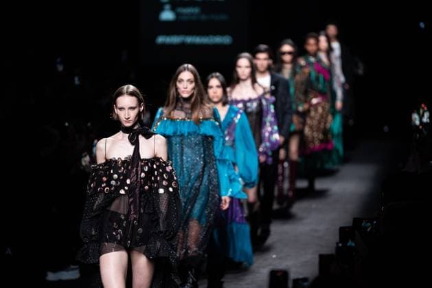 Entertainment Themen der Woche KW08 Entertainment Bilder des Tages The distinguished Barcelona-based designer Custo presents his new collection at Madrid Fashion Week 2025, the most important fashion event in Spain. At IFEMA, Madrid, February 21, 2025. (20250221106)