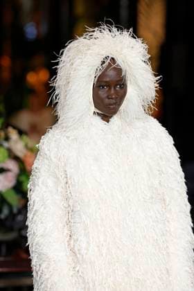 Huishan Zhang London Ready to wear fall winter 2025:26 LONDON February 2025 Huishan Zhang London Ready to wear fall winter 2025:26 LONDON February 2025, Credit:Zeppelin Avalon  Copyright: xZeppelinx xAvalonx 0967646267