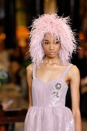 Huishan Zhang London Ready to wear fall winter 2025:26 LONDON February 2025 Huishan Zhang London Ready to wear fall winter 2025:26 LONDON February 2025, Credit:Zeppelin Avalon  Copyright: xZeppelinx xAvalonx 0967647973